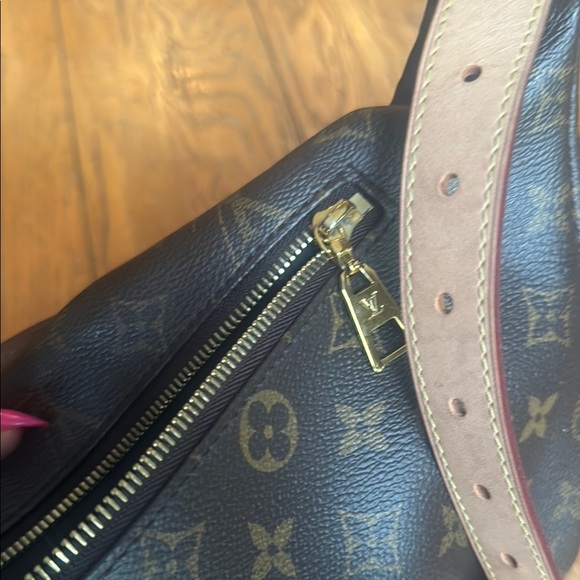 Rare Louis Vuitton Brown Monogram Bum Bag. - Picture 4 of 11